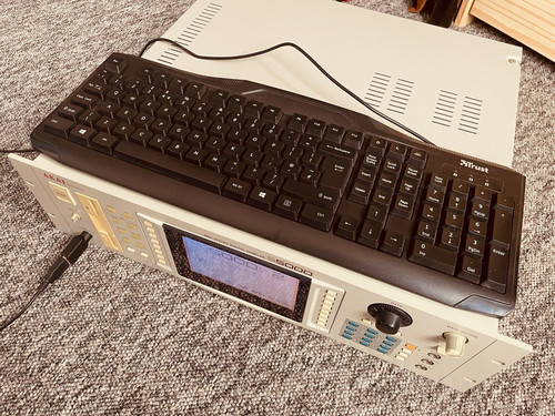 Akai s5000 digital - s5000, sampler
