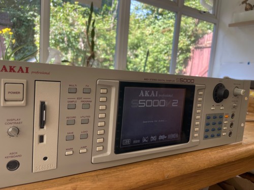 Akai s5000 sampler zuluscsi - +,
