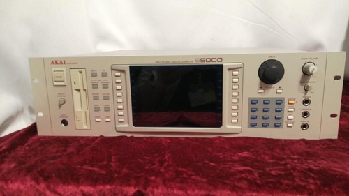 Akai sampler s5000 used - akai,