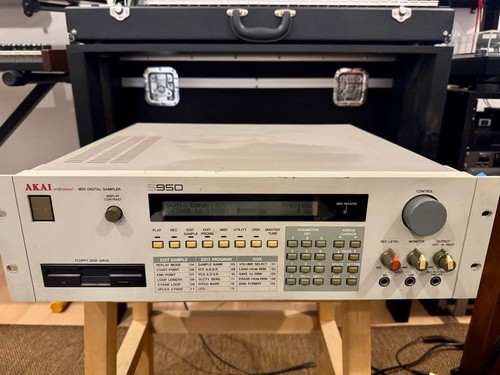 Akai s950 vintage digital - s950,